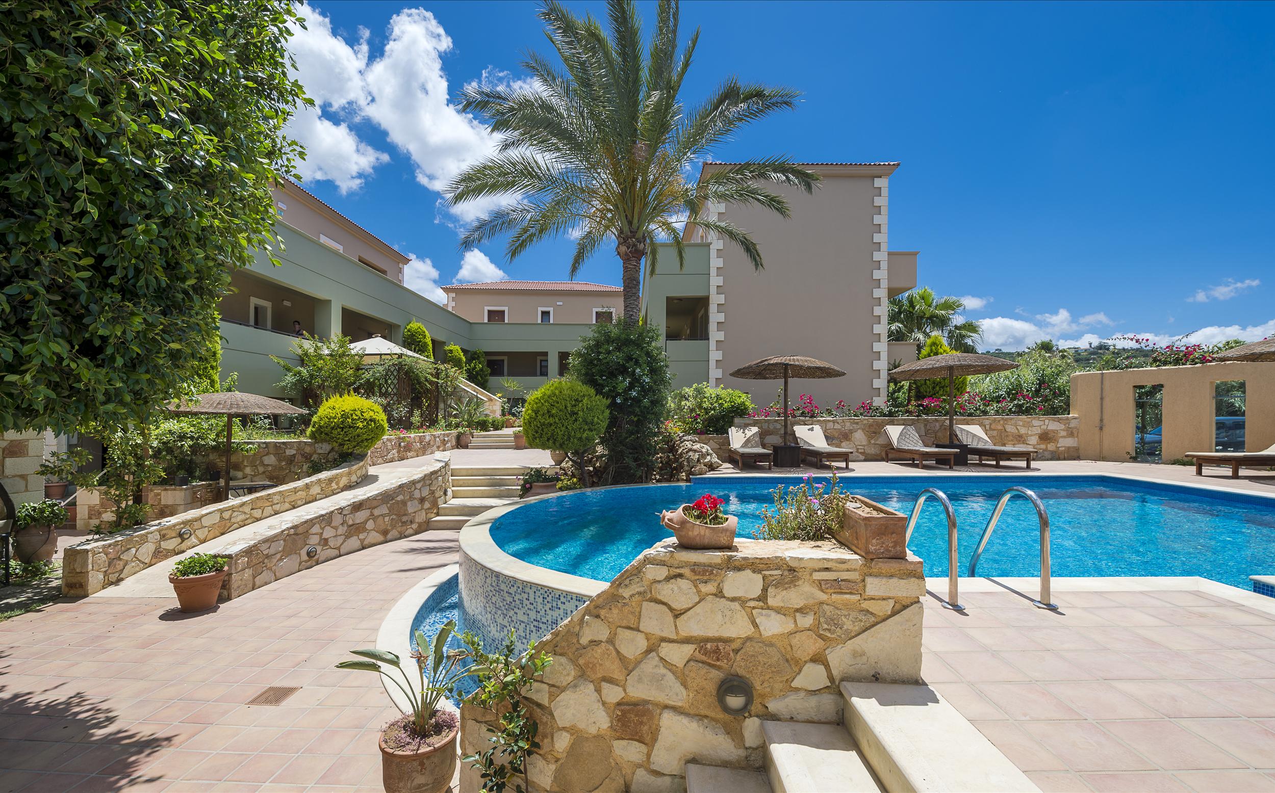 Mistral Hotel - Singles Only Maleme المظهر الخارجي الصورة